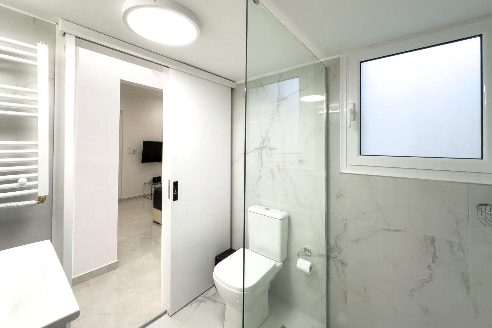 Eclectic Moonstone Apartment In Αθήνα Εξωτερικό φωτογραφία