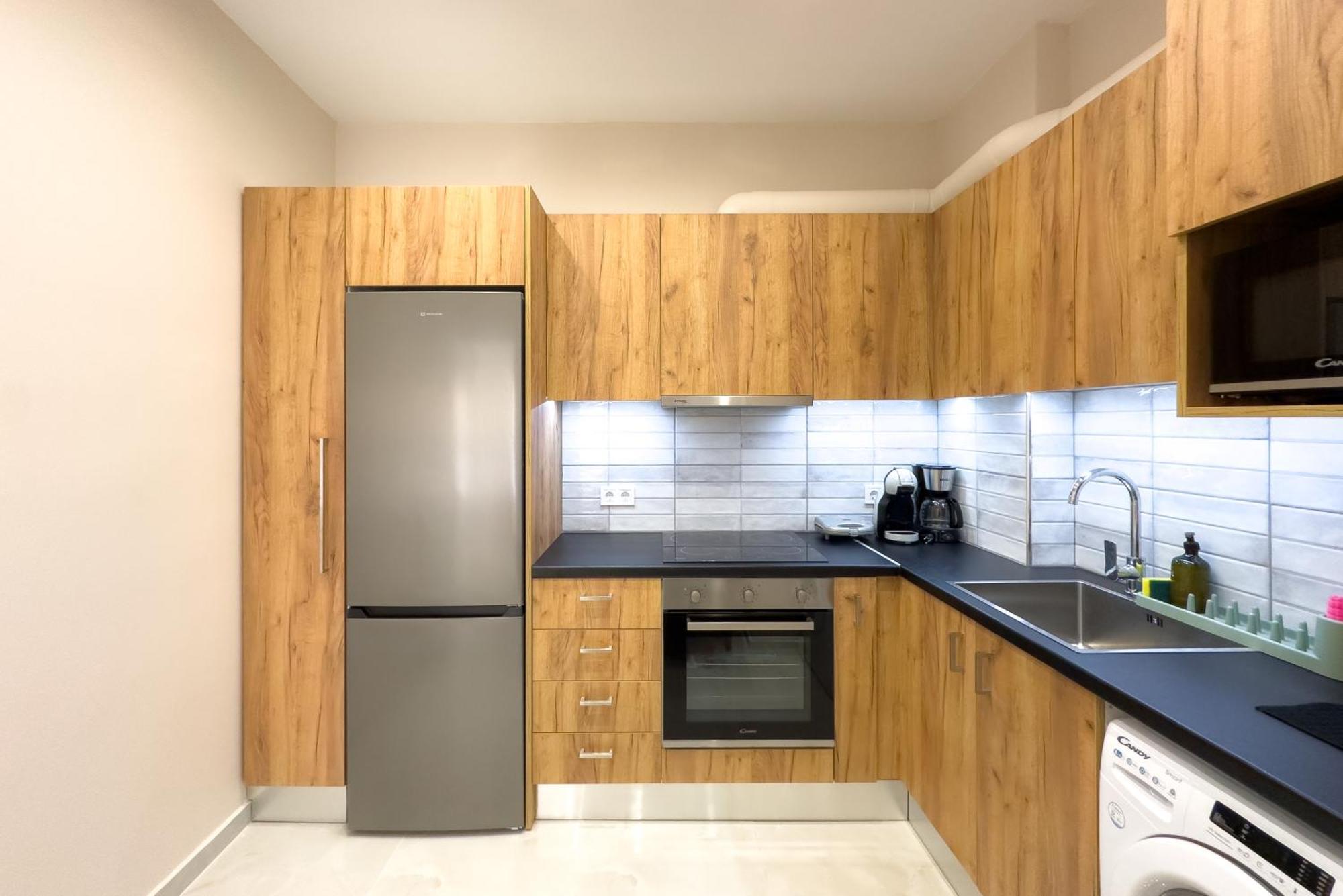 Eclectic Moonstone Apartment In Αθήνα Εξωτερικό φωτογραφία